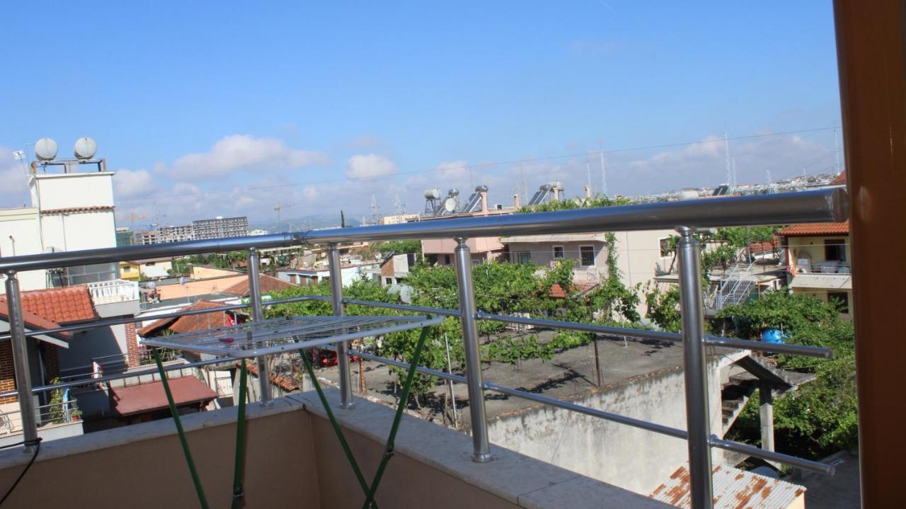 Deni'S Family Apartment In New Blvd Tiranë Ngoại thất bức ảnh